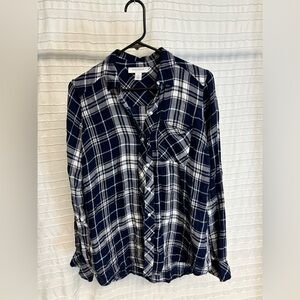 *Bundle 5 for $20! MATERNITY — Motherhood Maternity Button Flannel, Size Small